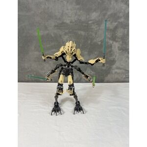 LEGO Star Wars: General Grievous (75112) Plus Extra Figure. Mostly Complete READ